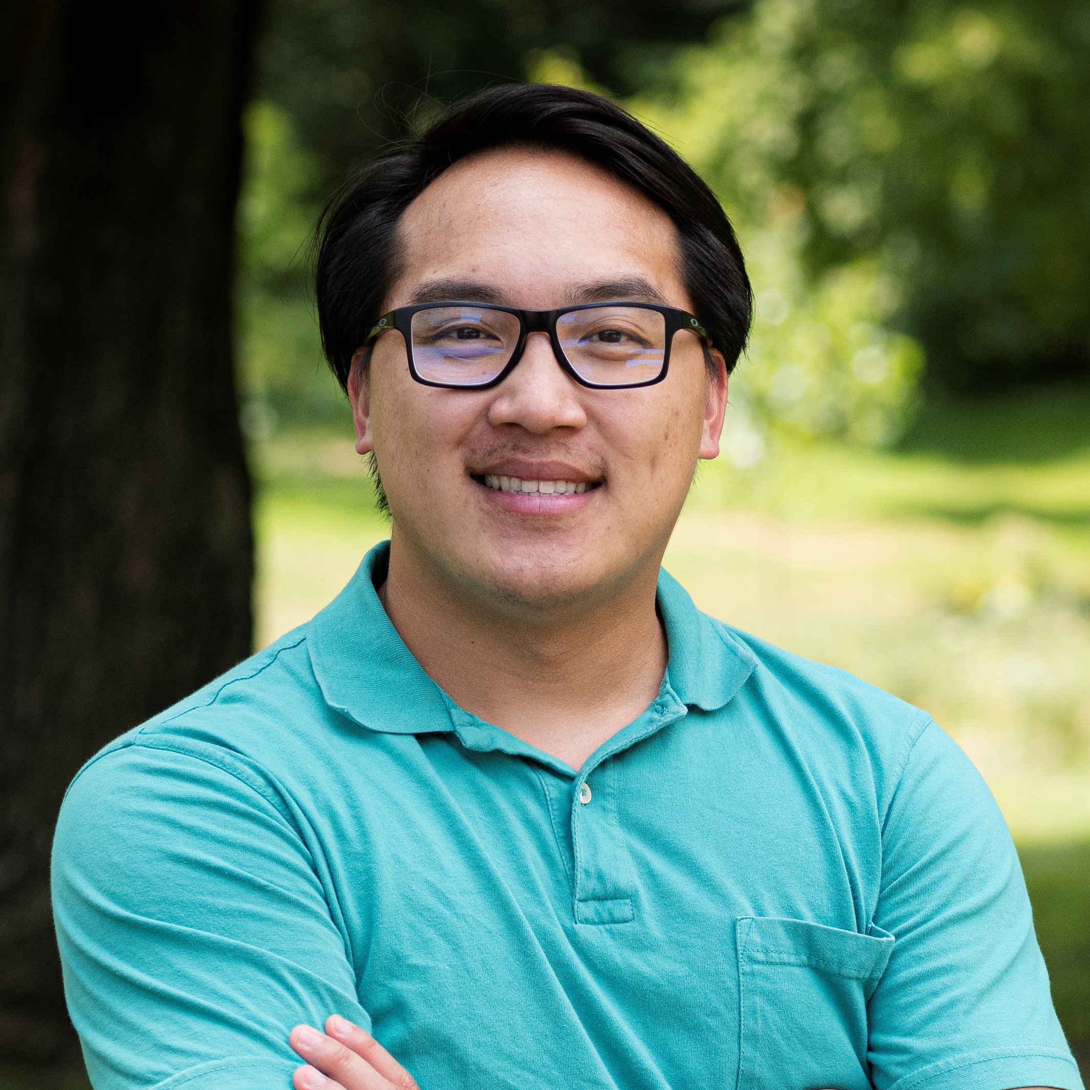 Kong Xiong headshot