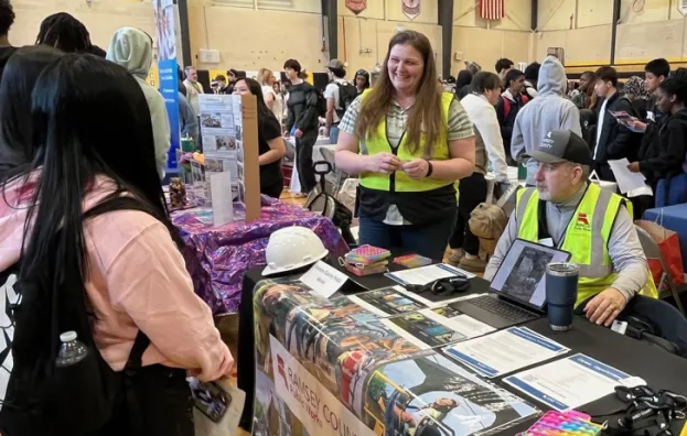 Career fair volunteers 