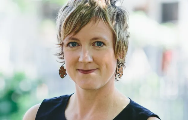 Erin Walsh headshot
