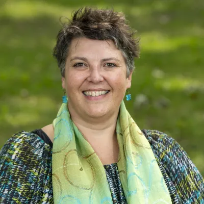 Nora Guerin headshot